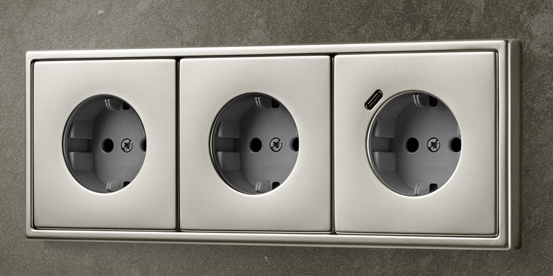 SCHUKO® Steckdosen mit USB bei B. Breuer Elektrotechnik in Waldbrunn